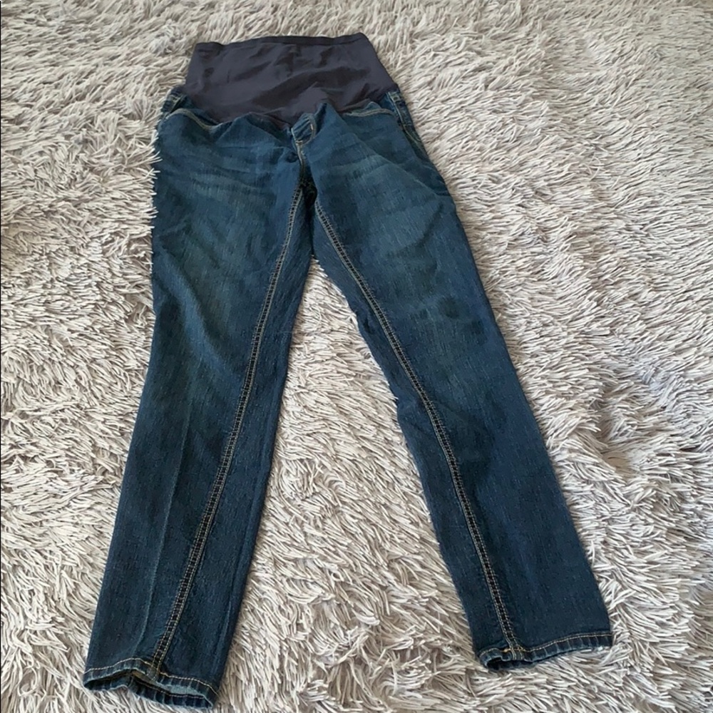 Maternity skinny jeans